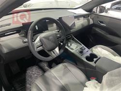 بی وای دی Qin Plus